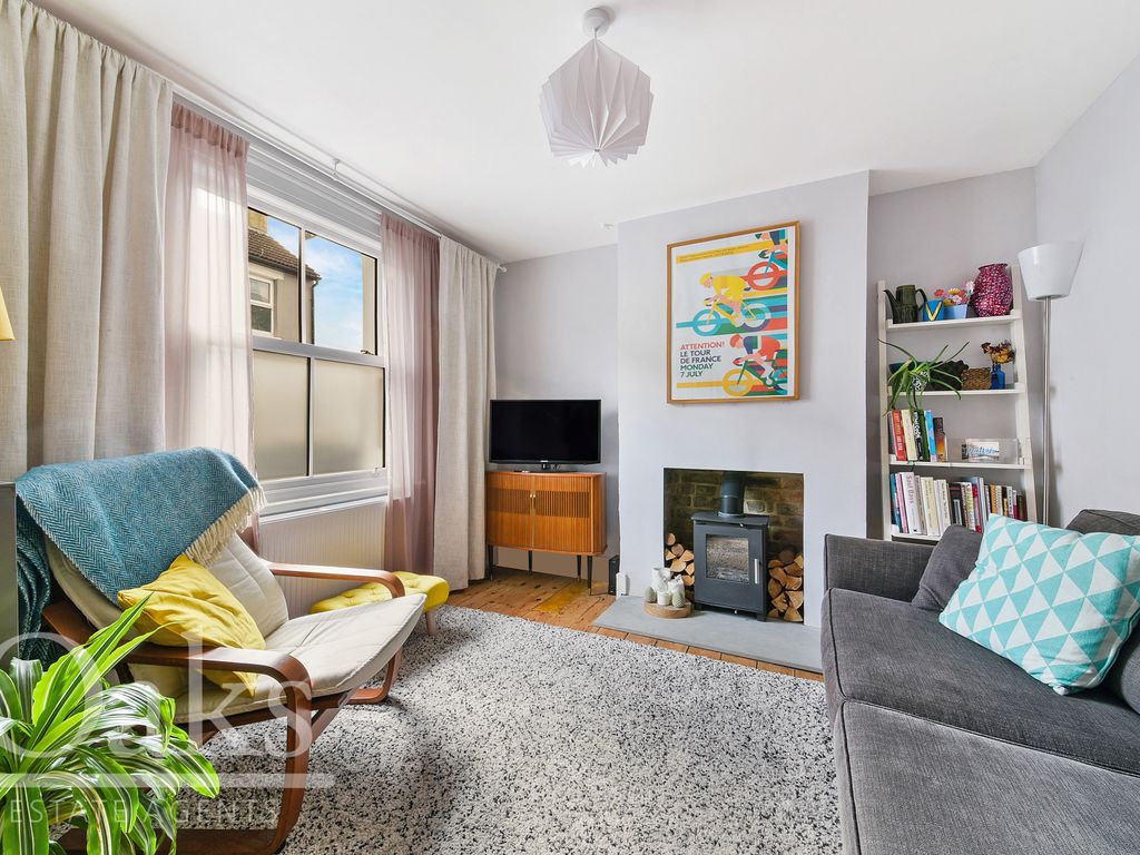 2 bed terraced house for sale in Dickenson's Place, Woodside, Croydon SE25 Zoopla