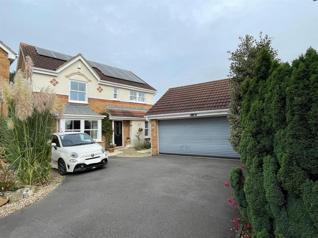 4 bed detached house for sale in Manor Park, Pawlett, Bridgwater TA6, £