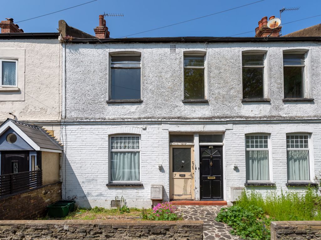 2 bed for sale in Miles Road, Mitcham CR4, £235,000 Zoopla