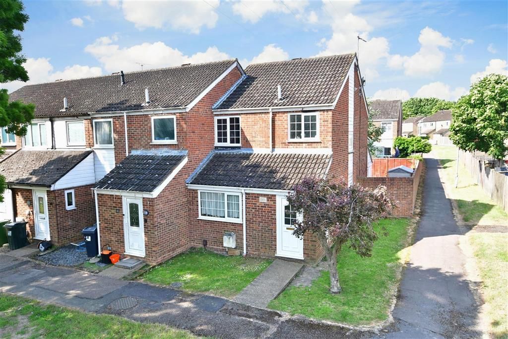 3 bed semidetached house for sale in Clockhouse, Ashford, Kent TN23 Zoopla