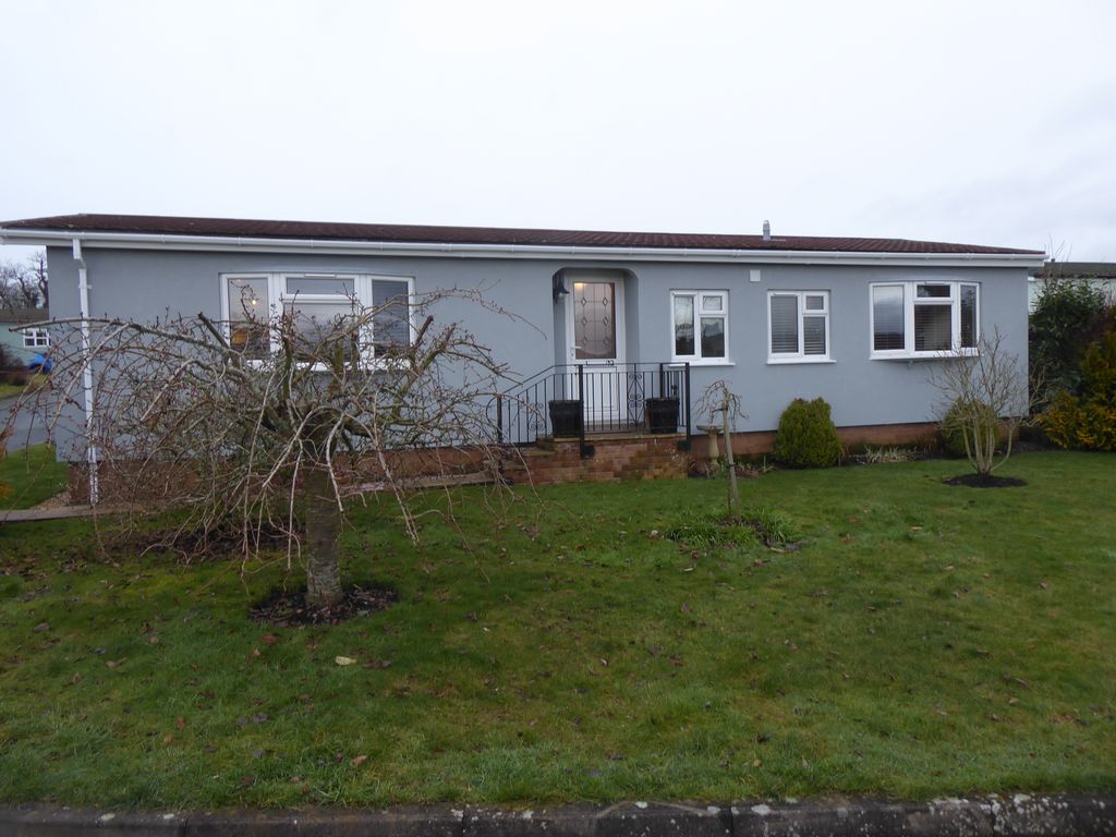 2 bed mobile/park home for sale in Caerwnon Park, Builth Wells, Powys