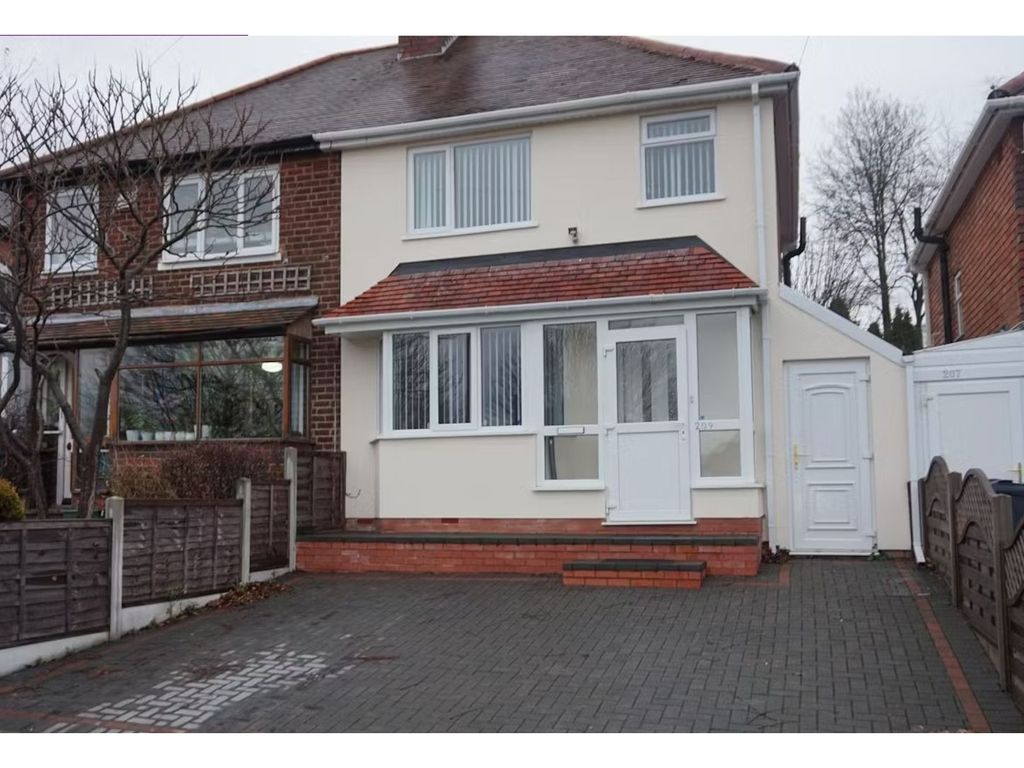 3 bed semidetached house to rent in Broad Lane, Birmingham B14, £1,250