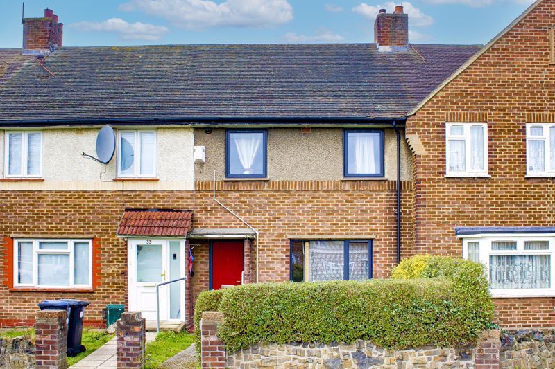 2 bed terraced house for sale in Dartford Avenue, London N9 Zoopla