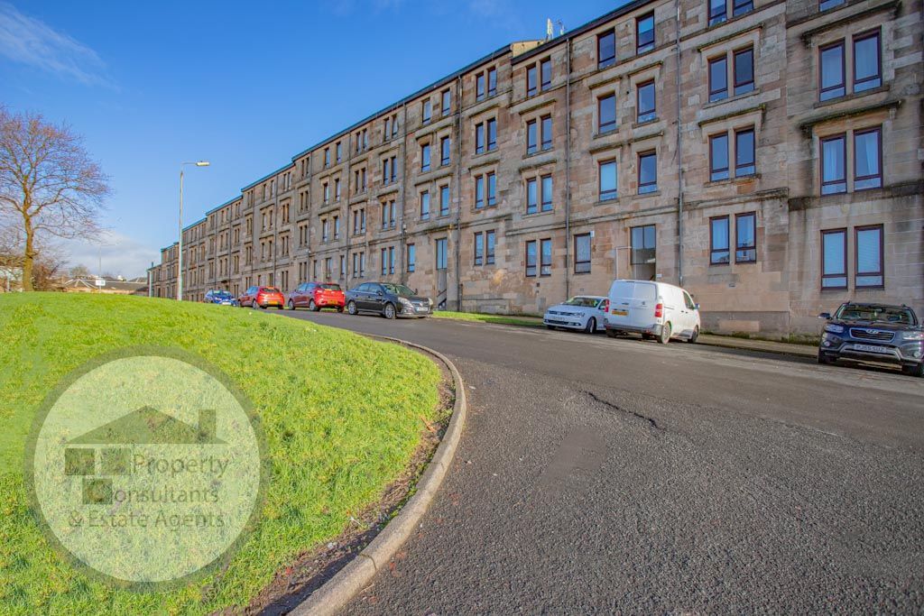 2 bed flat for sale in Cardross Street, Dennistoun, Glasgow G31 Zoopla