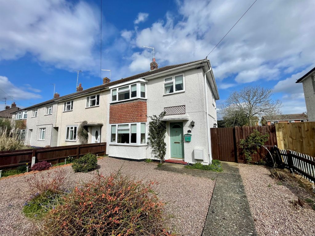 3 bed semidetached house for sale in Godsey Crescent, Market Deeping