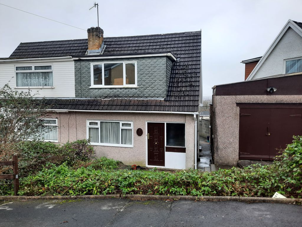 3 bed semidetached house for sale in Tegfynydd, Swiss Valley Llanelli
