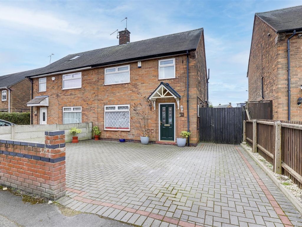 3 bed semidetached house for sale in Mountfield Drive, Bestwood Park