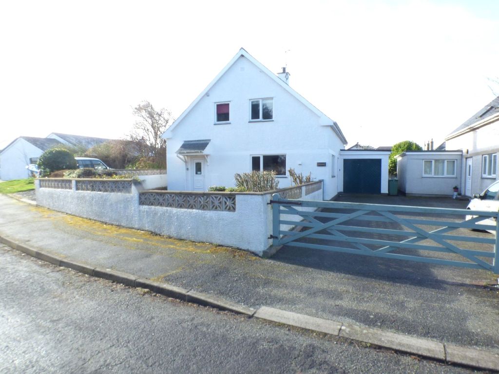 3 bed detached house for sale in Tyn Y Mur Estate, Morfa Nefyn, Pwllheli, Gwynedd LL53 Zoopla
