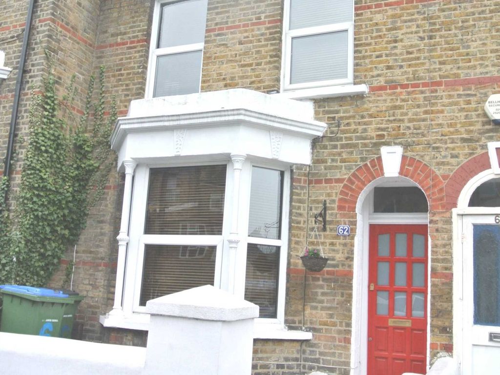 3 bed terraced house to rent in Lakedale Road, Plumstead SE18 Zoopla