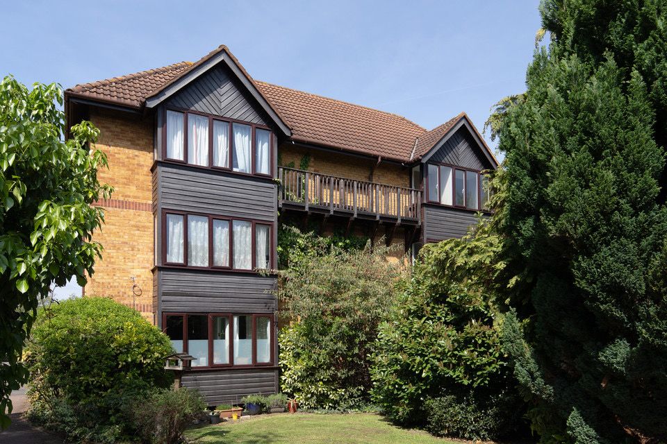 2 bed flat for sale in Linwood Close, Camberwell SE5 Zoopla