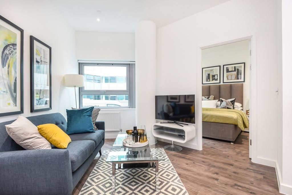 1 bed flat to rent in Delta Point, Wellesley Road, Croydon CR0, £1,350