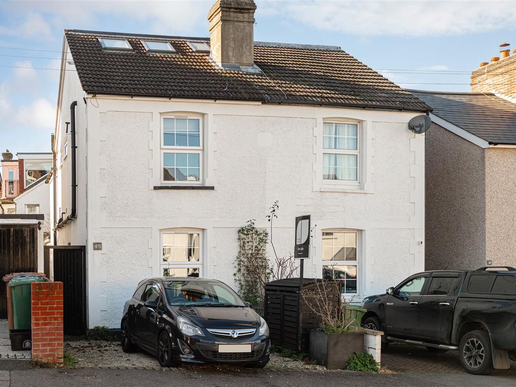 3 bed semidetached house for sale in Ranelagh Road, Redhill RH1, £