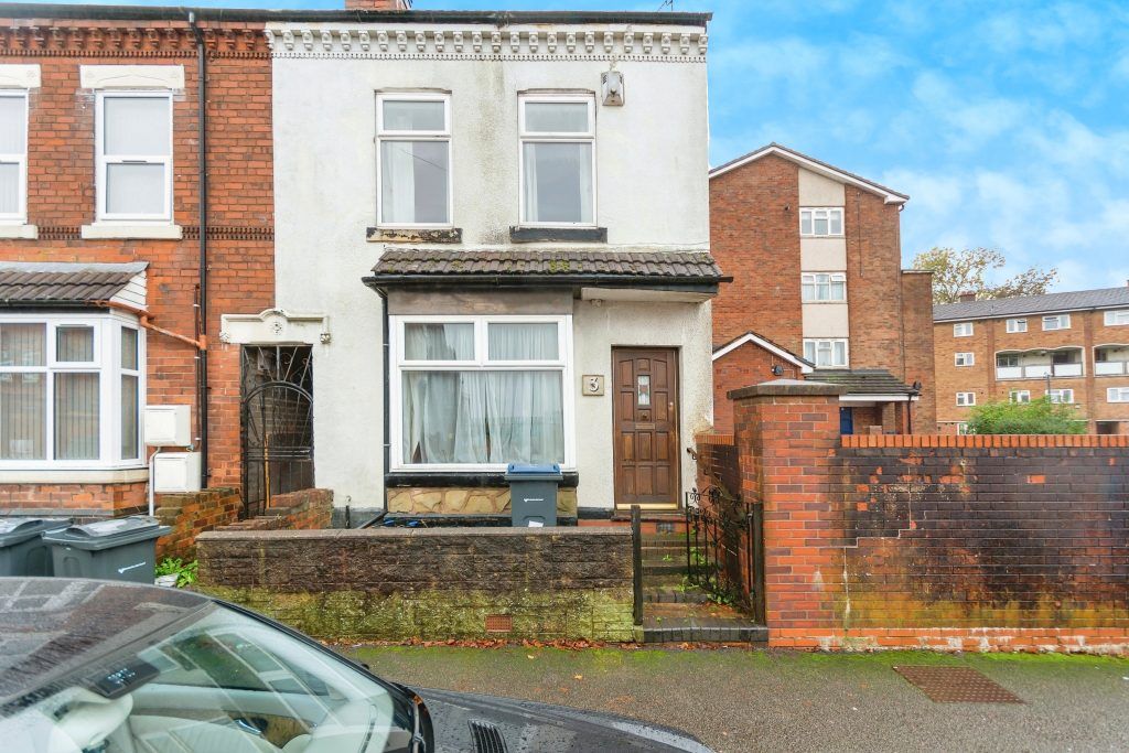 2 bed semidetached house for sale in Breedon Road, Birmingham B30, £