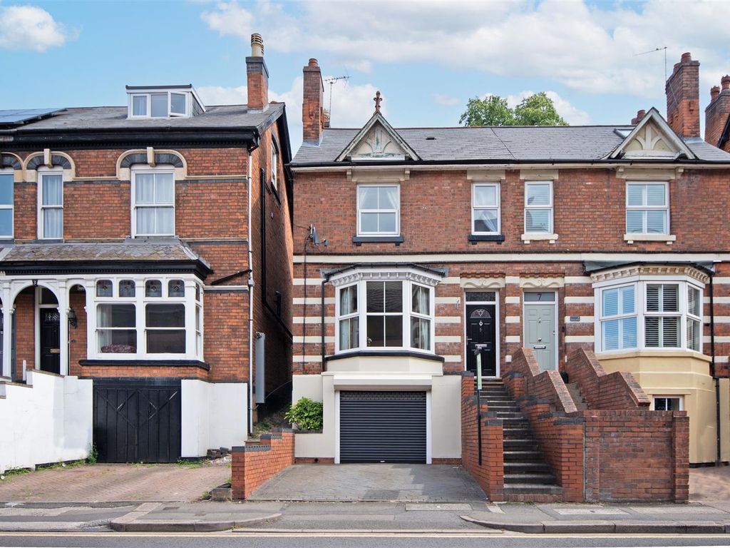 3 bed property for sale in Victoria Road, Sutton Coldfield B72, £