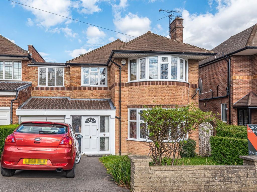 Southover, Woodside Park N12  