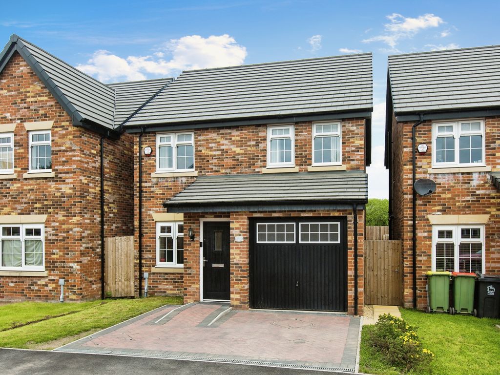 3 bed detached house to rent in Caspian Avenue, Lightfoot Green, Preston, Lancashire PR4 Zoopla