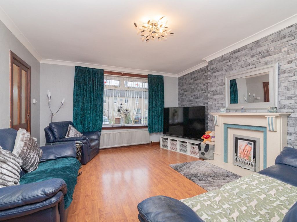 3 bed end terrace house for sale in Glen Avenue, Larkhall ML9 Zoopla