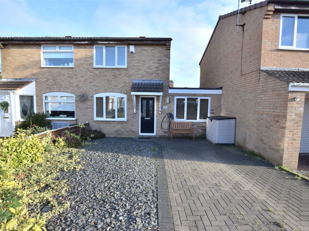 2 bed semidetached house to rent in Sheridan Green, Washington NE38, £895 pcm Zoopla