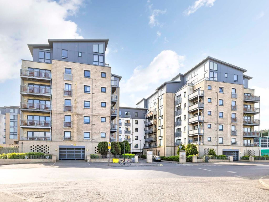 2 bed flat for sale in 1 Flat 2 Hawkhill Close, Edinburgh EH7 Zoopla
