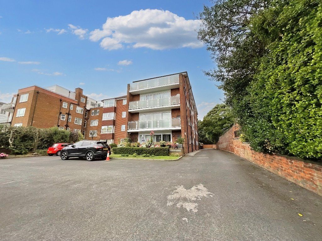 2 bed flat for sale in Albert Road, Southport PR9 Zoopla