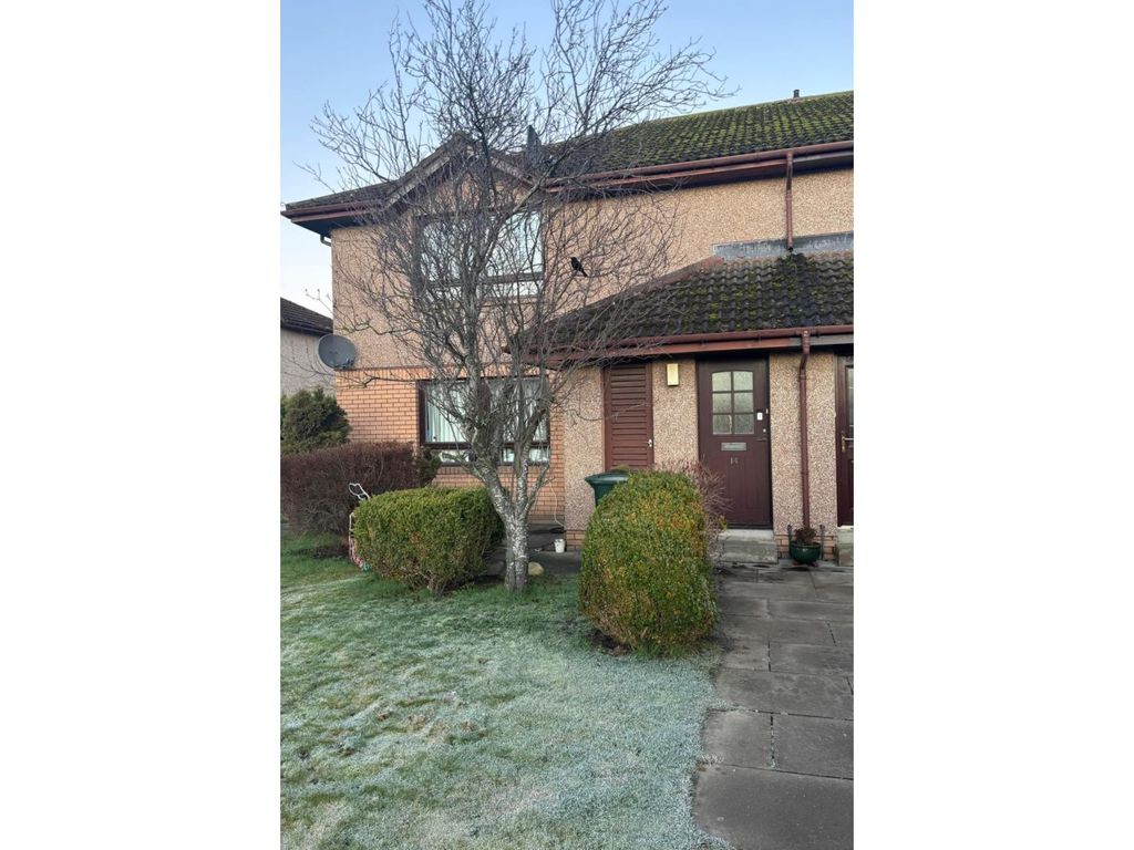 2 bed flat for sale in Ashgrove Place, Elgin IV30, £100,000 Zoopla
