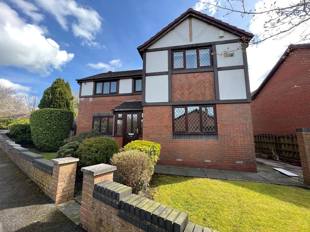 4 bed detached house for sale in Browns Road, Bradley Fold, Bolton BL2