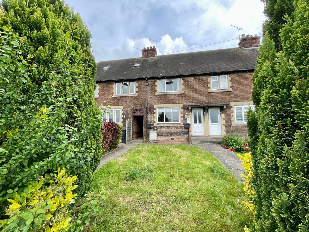 2 bed terraced house for sale in Bakewell Road, Matlock DE4, £175,000