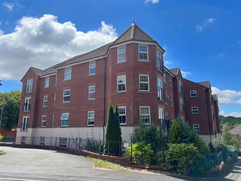 2 bed flat for sale in Stonemere Drive, Radcliffe, Manchester M26 Zoopla