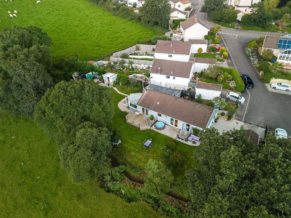 5 bed bungalow for sale in Valley View, St. Keyne, Liskeard PL14, £450,000 Zoopla