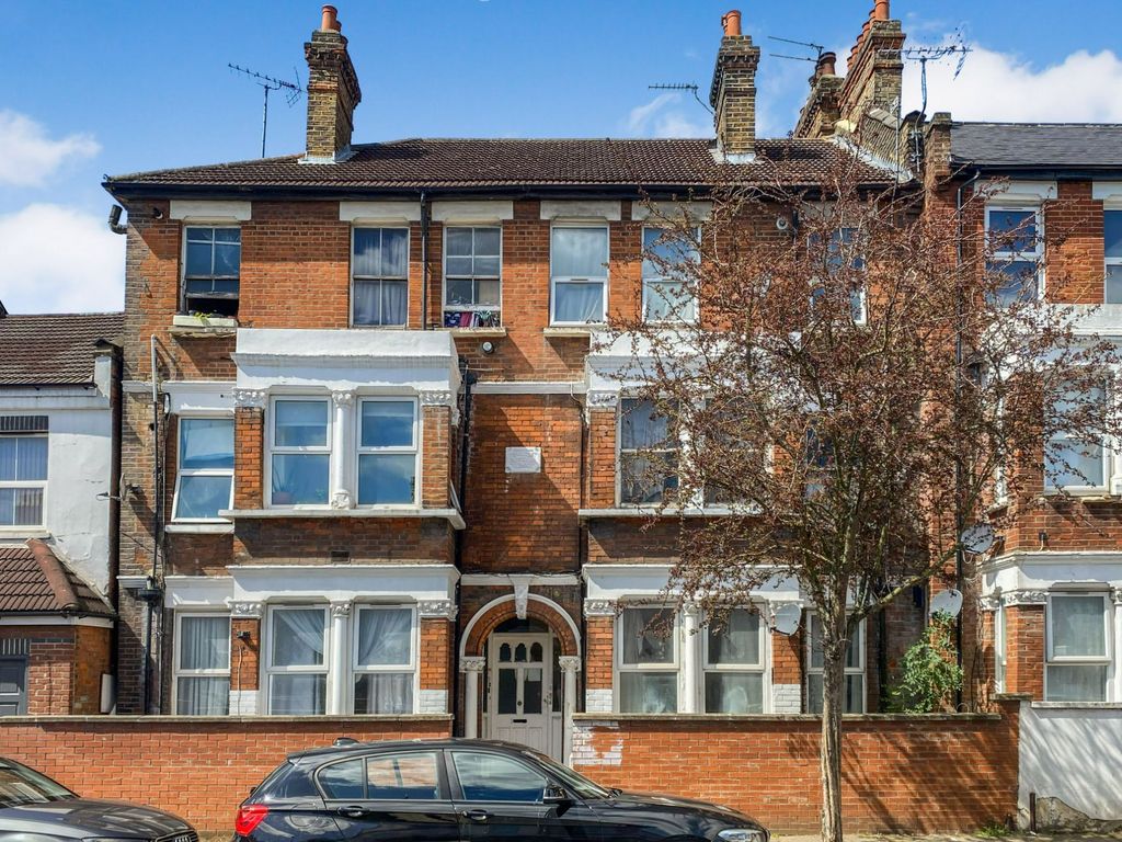 Studio for sale in Mount Pleasant Road, London N17, £225,000 Zoopla