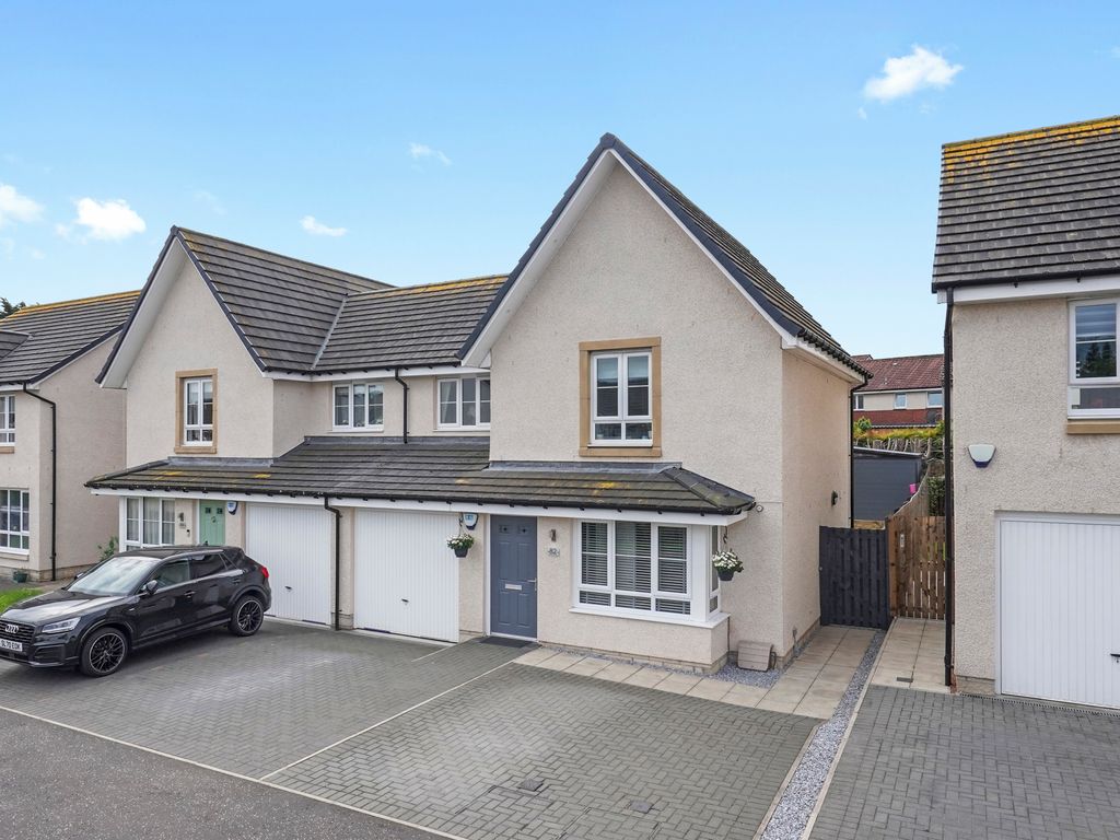3 bed semidetached house for sale in 82 Bonnybridge Drive, Newcraighall, Edinburgh EH15, £