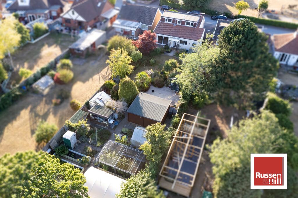 4 bed detached house for sale in Crown Road, New Costessey NR5 Zoopla