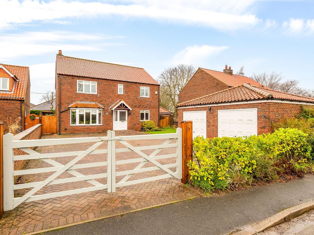 4 bed detached house for sale in Church View, KirkbyCumOsgodby