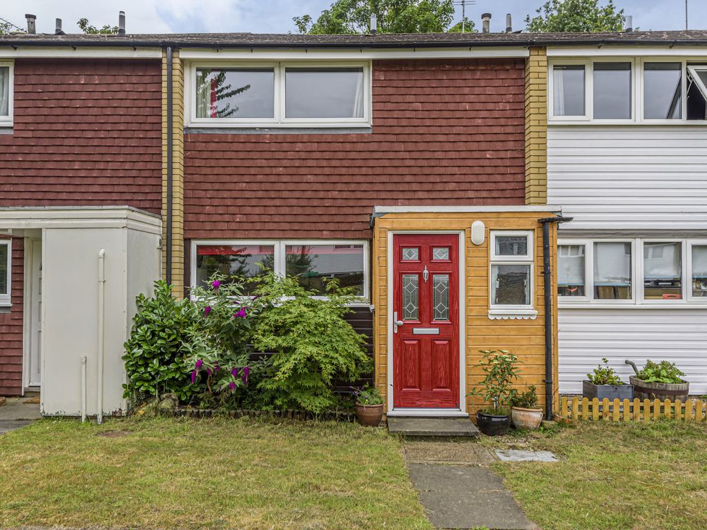 2 bed terraced house for sale in Kemble Close, Weybridge KT13 Zoopla