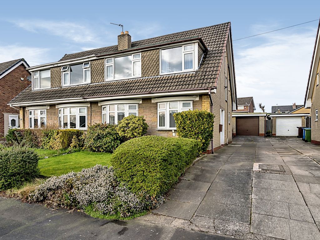 3 bed semidetached house for sale in Gilda Road, Manchester M28 Zoopla