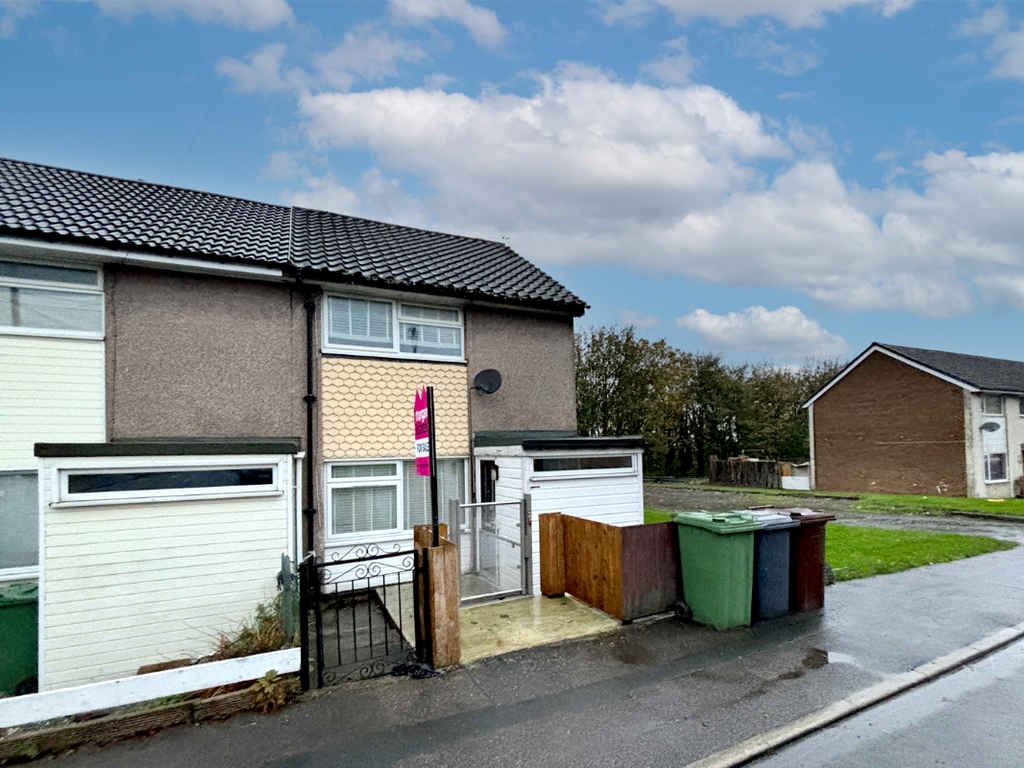 2 bed end terrace house for sale in Bodmin Road, Middleton, Leeds LS10