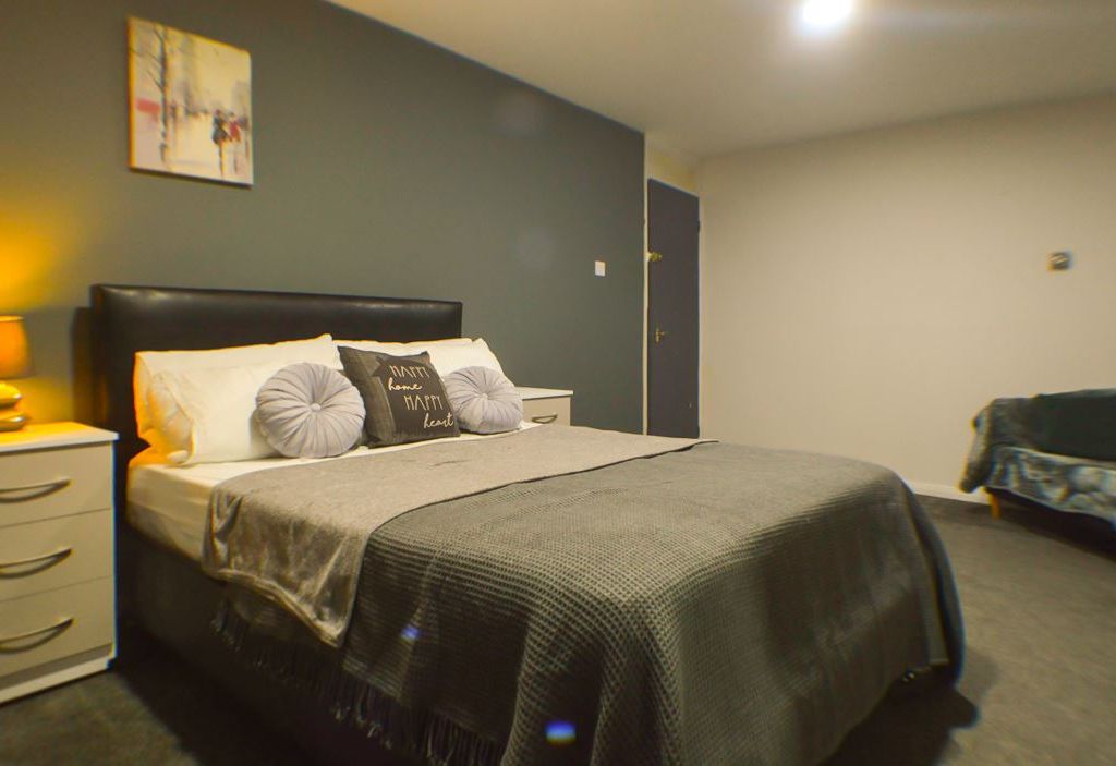 4 bed for sale in Kinder Walk, Derby DE22, £125,000 Zoopla