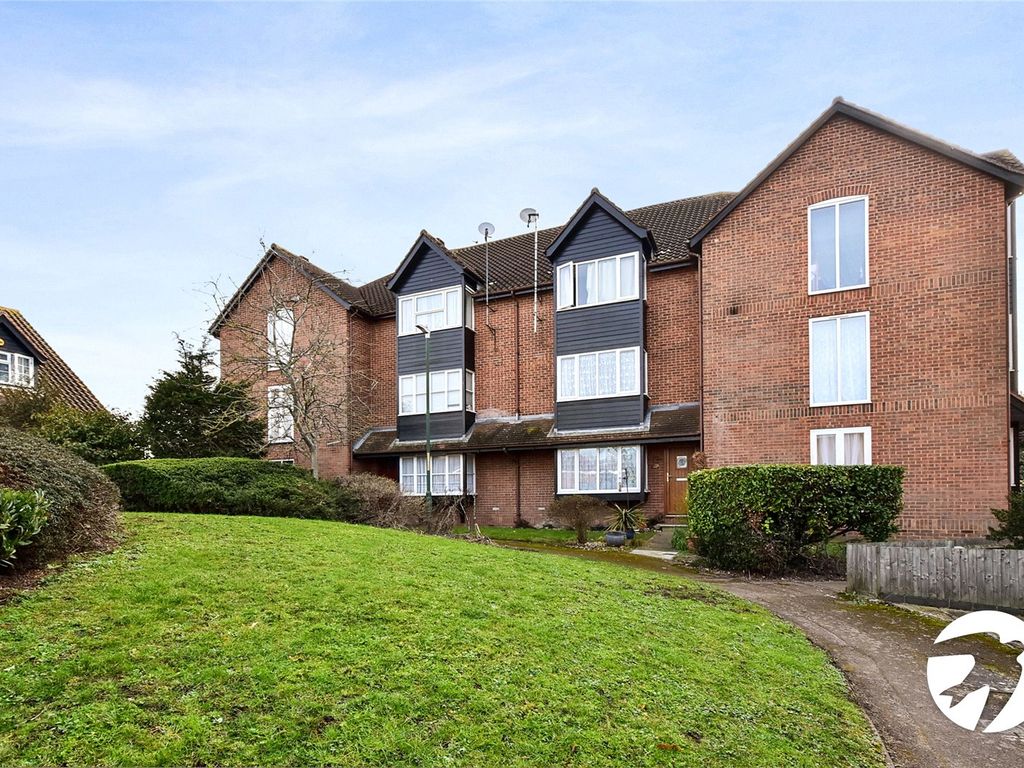 Studio for sale in Knights Manor Way, Dartford, Kent DA1 Zoopla