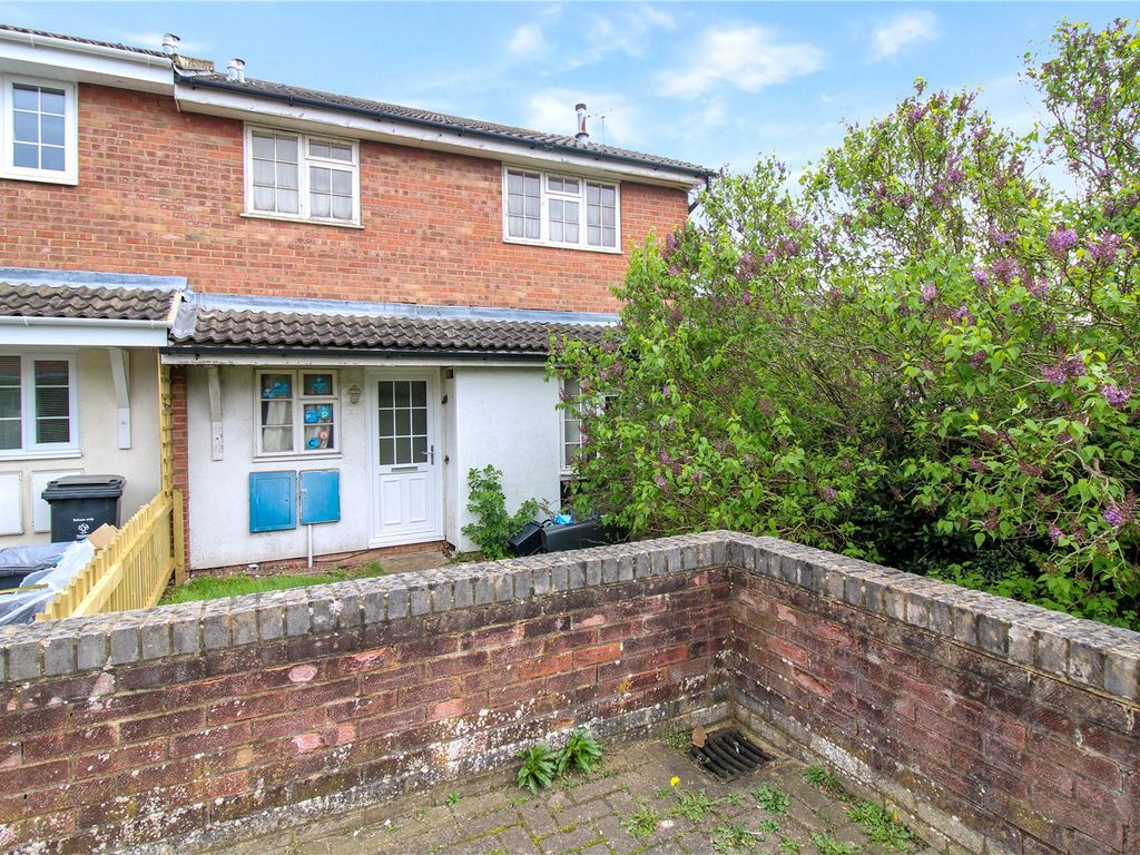2 bed end terrace house for sale in Gifford Road, Stratone Village