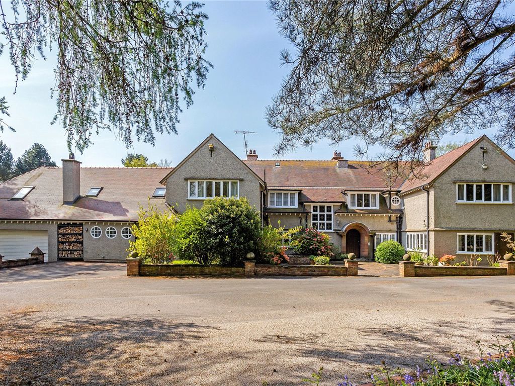 9 bed detached house for sale in Simons Lane, Frodsham WA6 Zoopla