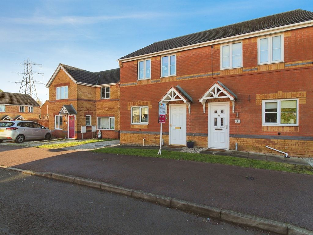 3 bed semidetached house for sale in Haddon Road, North Wingfield