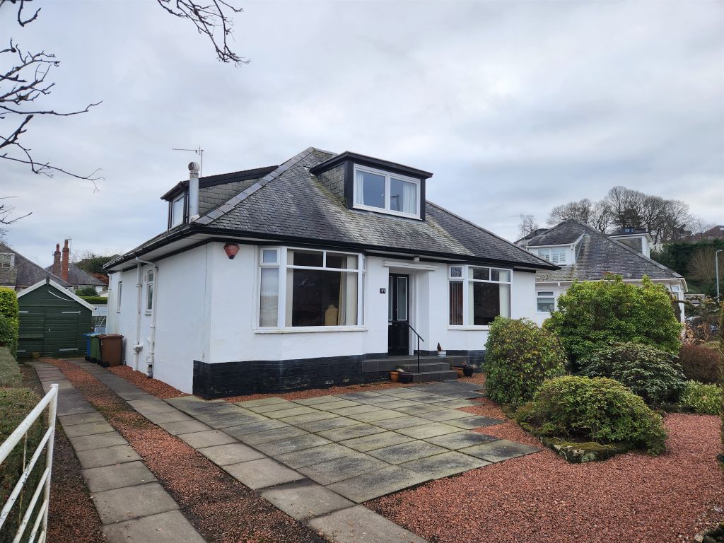4 bed detached bungalow for sale in Mearns Road, Clarkston, Glasgow G76