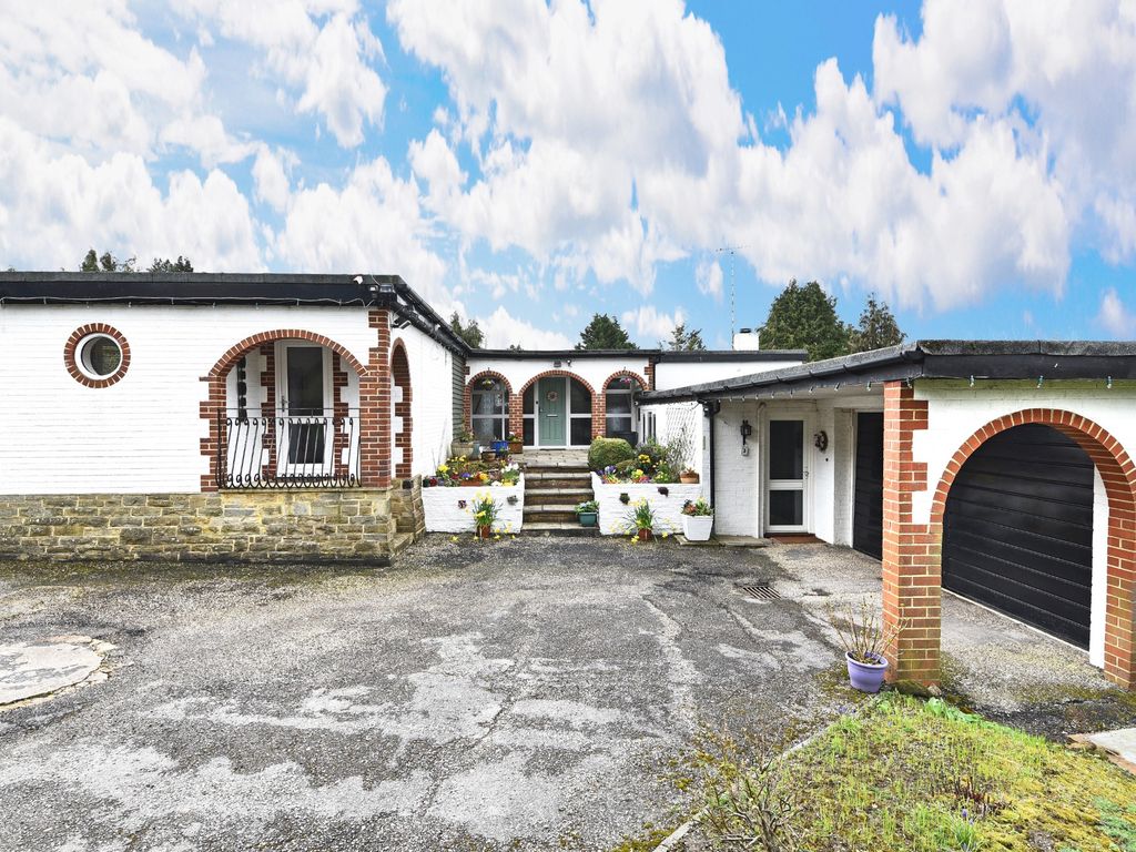 4 bed property for sale in Mill Lane, Ashington, West Sussex RH20 Zoopla