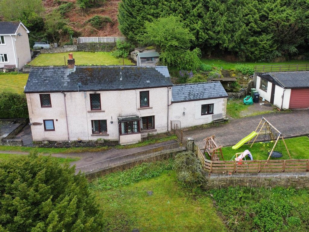 3 bed detached house for sale in Drybrook Road, Drybrook GL17 Zoopla