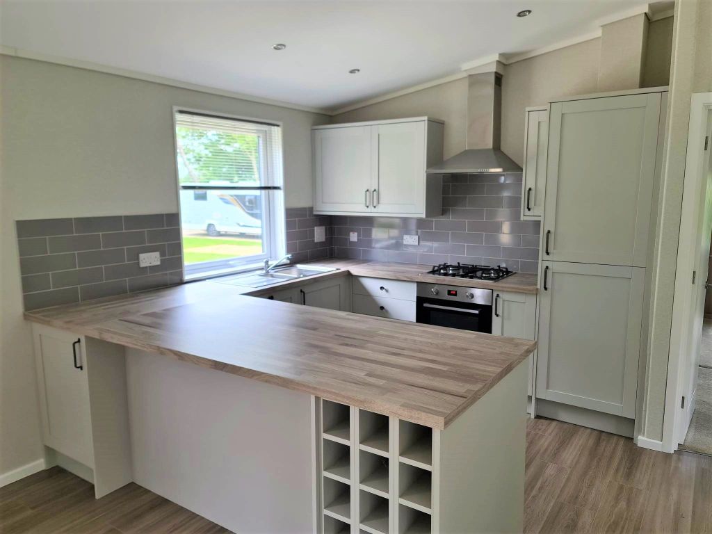 3 bed mobile/park home for sale in Kiln Close, SandfordOnThames