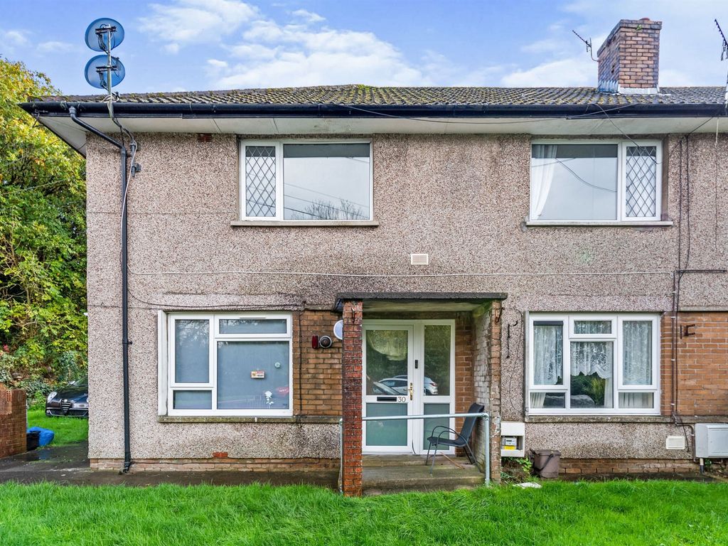 2 bed flat for sale in Lower Llansantffraid, Sarn, Bridgend CF32, £