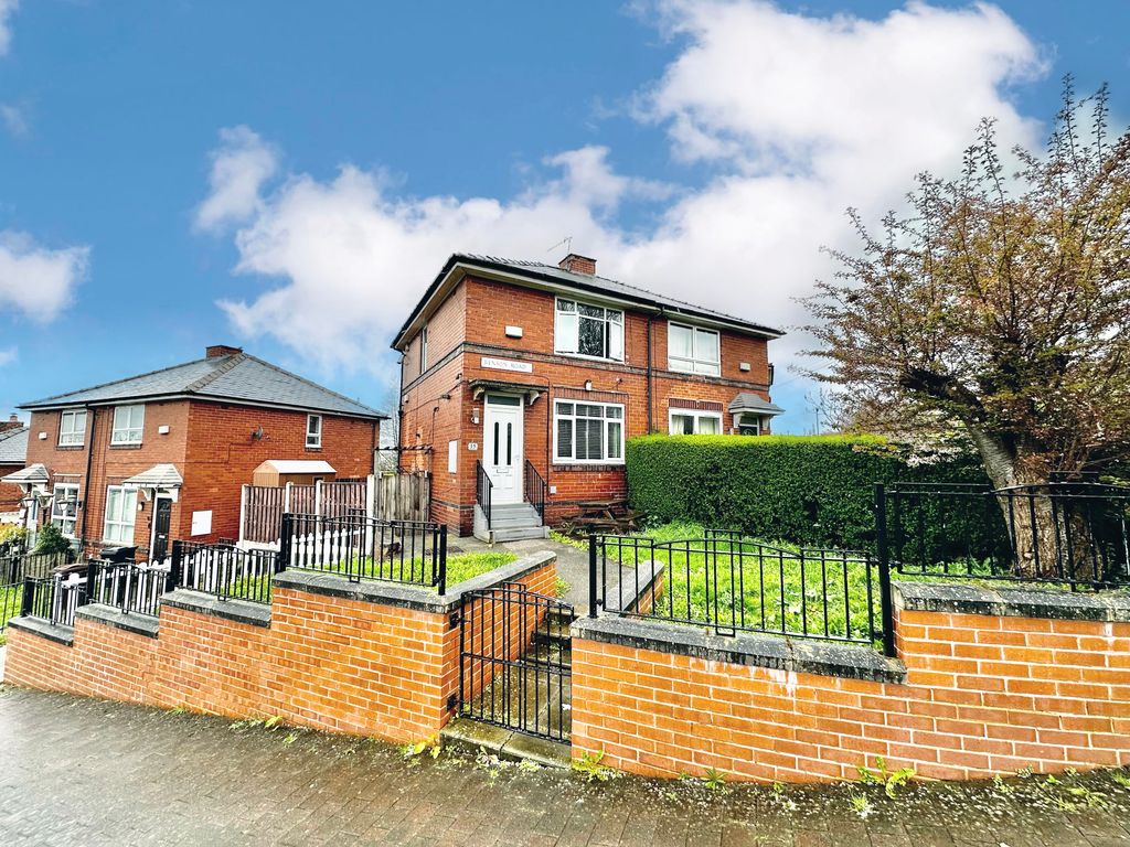 2 bed semidetached house for sale in Benson Road, Sheffield S2 Zoopla