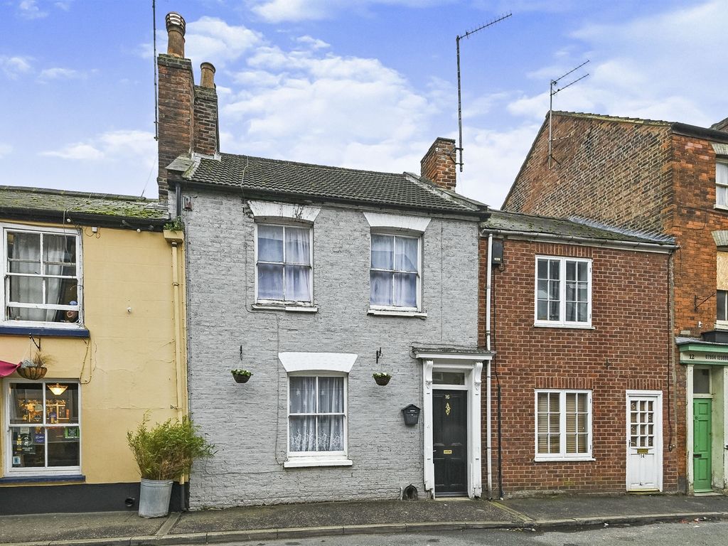 4 bed terraced house for sale in Windsor Road, King's Lynn PE30 Zoopla