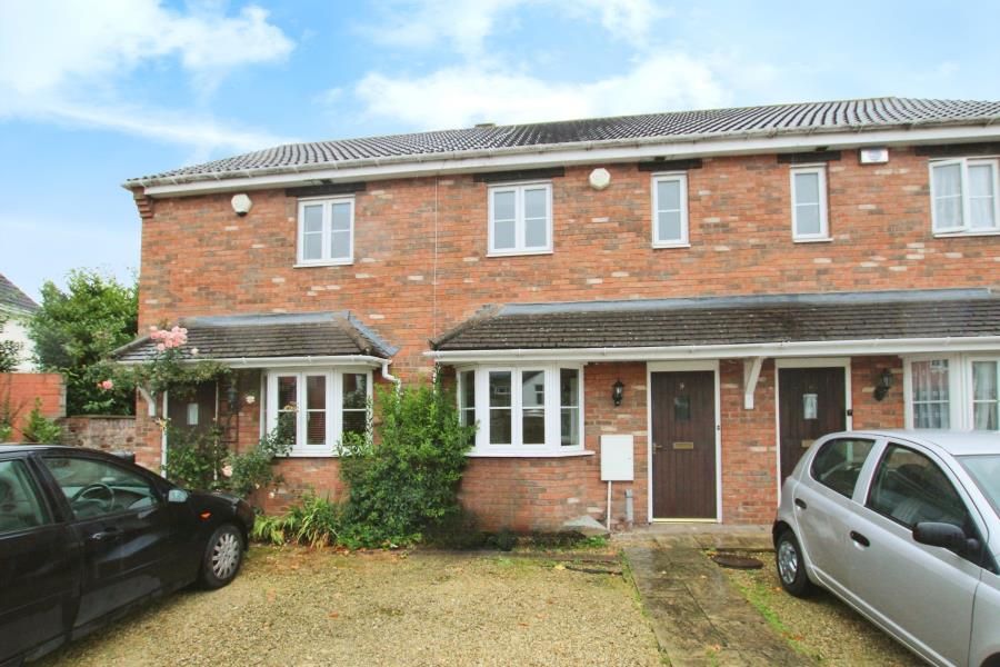 2 bed terraced house to rent in Lower Station Road, Staple Hill