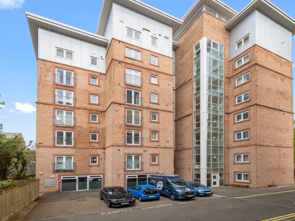 2 bed flat for sale in 3/13 North Pilrig Heights, Pilrig, Edinburgh EH6, £235,000 Zoopla